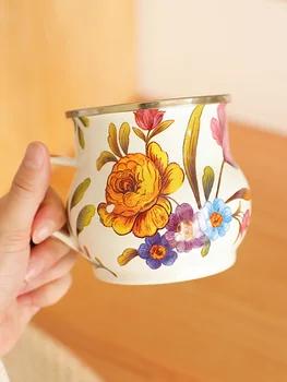 Френска антични эмалированная чаша, чашата за кафе, чаша за закуска, чаша, антични цвете чаша