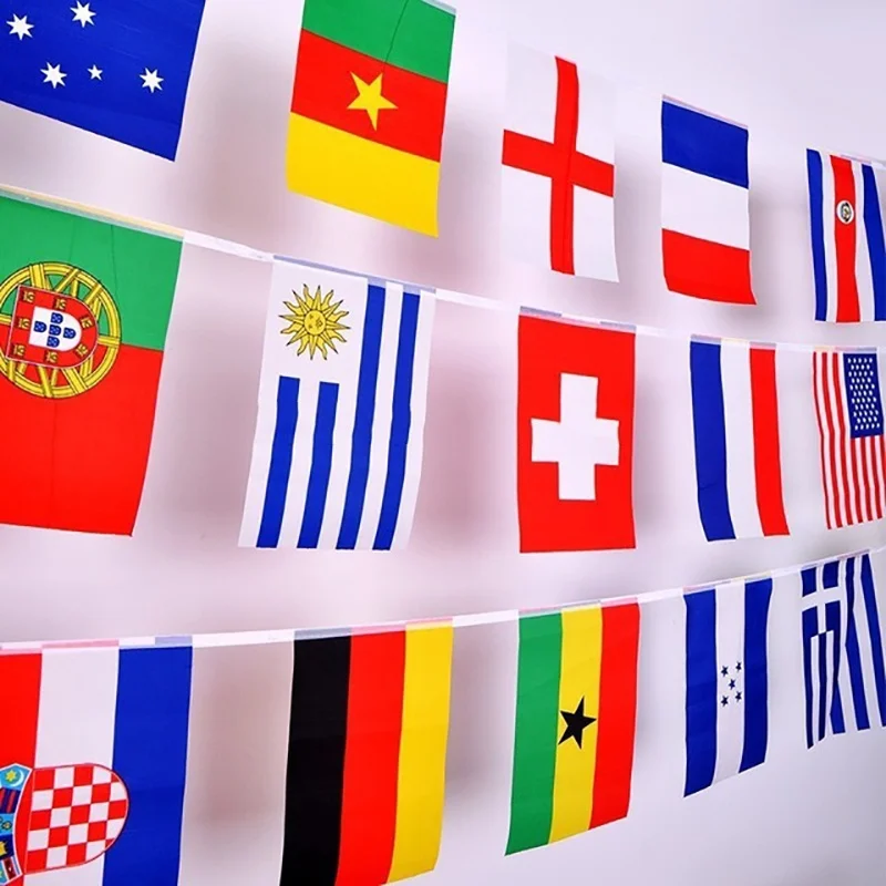 Знамена 32 най-добри страни, вывешенное футболно знамето на Pride, Бургосский флаг по целия свят, флаг нации за игри, вывешенный флаг Гордост на въже